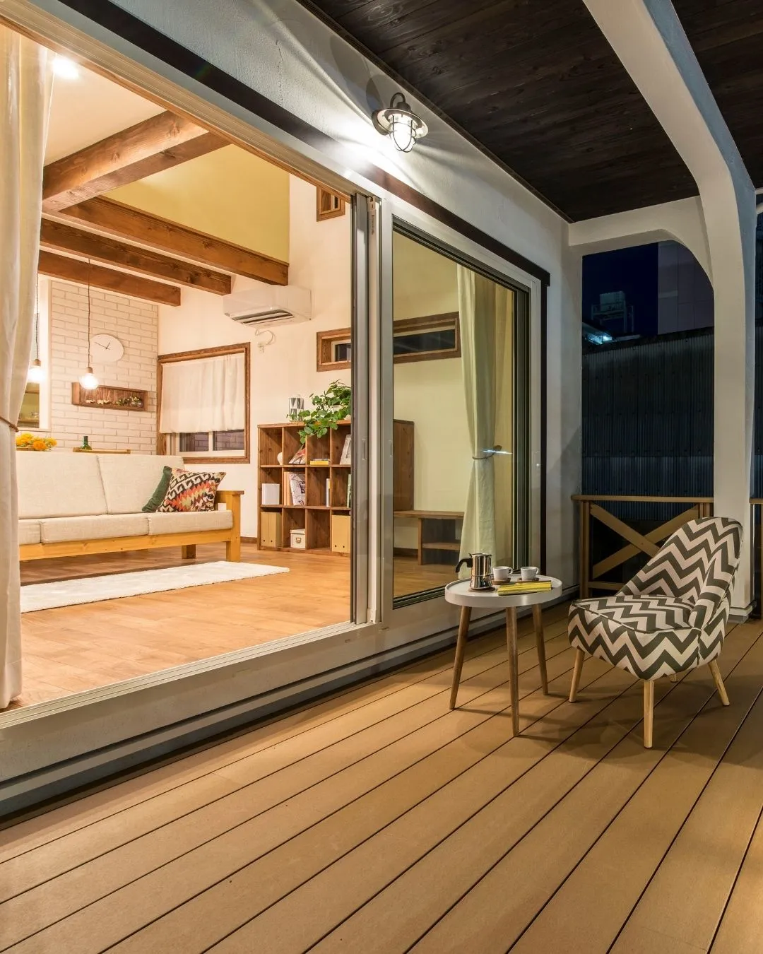 ＼静かに心をととのえる、夜のバルコニー特集🌙🌿／