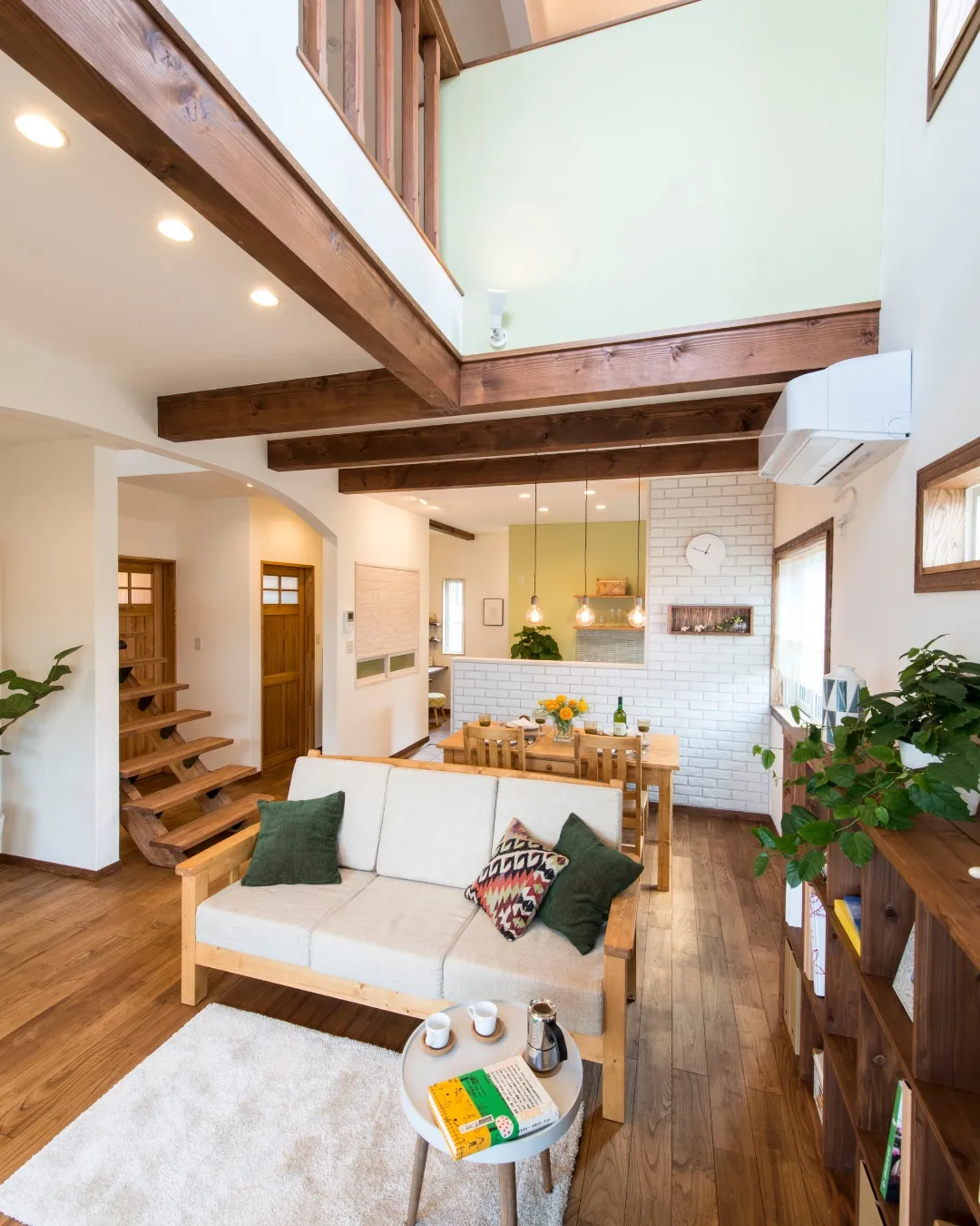 🏡 木のぬくもりに包まれる、やさしい暮らし。